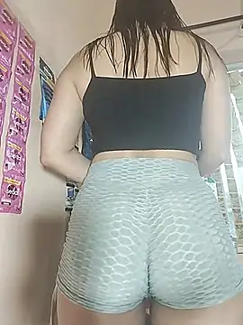 Lara queenxxx online show from March 16, 2026, 11:36 am