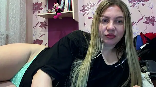 AmandaSexyLAX online show from March 24, 2026, 10:15 pm