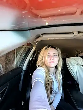 xoxobaby229 online show from January 12, 2026, 7:41 pm