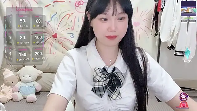 xiaoguai99 online show from May 11, 2026, 1:06 pm