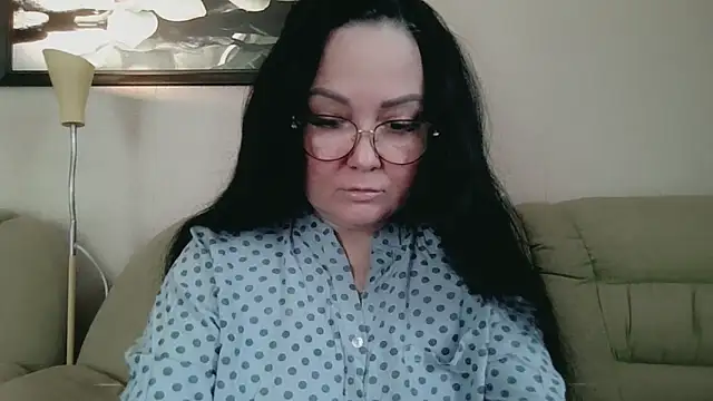 infinity loveliness online show from April 23, 2026, 7:52 am