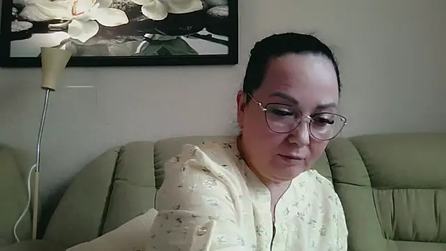 infinity loveliness online show from June 14, 2026, 6:59 am