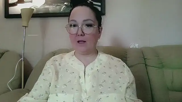 infinity loveliness online show from June 17, 2026, 7:22 am