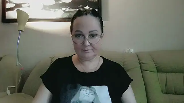 infinity loveliness online show from June 27, 2026, 12:22 pm