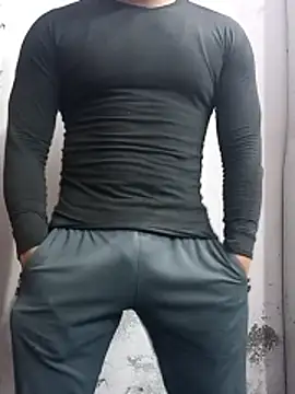 Snapshot of ravi18122 chatting on January 12, 2026, 4:45 pm ravi18122 online show from January 12, 2026, 4:45 pm