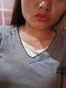 Sweet--Sexy online show from August 5, 2026, 5:21 am