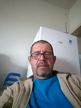 Snapshot of palmview2 chatting on August 5, 2026, 2:09 pm palmview2 online show from August 5, 2026, 2:09 pm