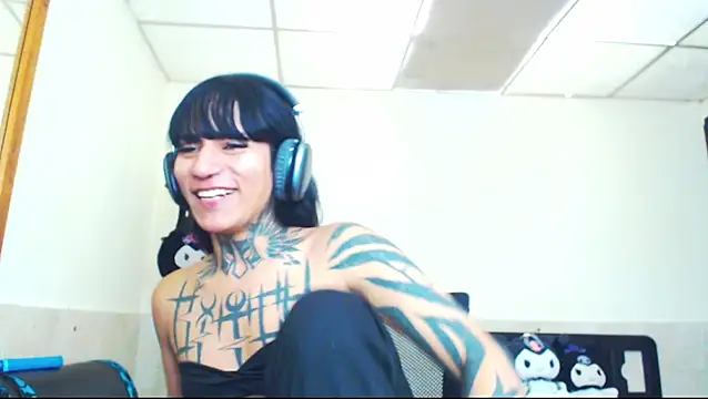 jazmin wolf online show from May 7, 2026, 3:06 pm