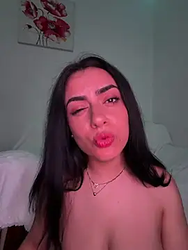 Marisa ass online show from May 5, 2026, 8:28 pm