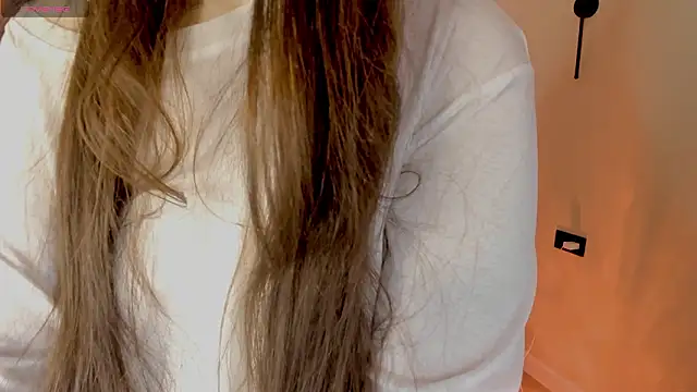 Snapshot of Aiko_mainee chatting on February 19, 2026, 3:13 am Aiko mainee online show from February 19, 2026, 3:13 am