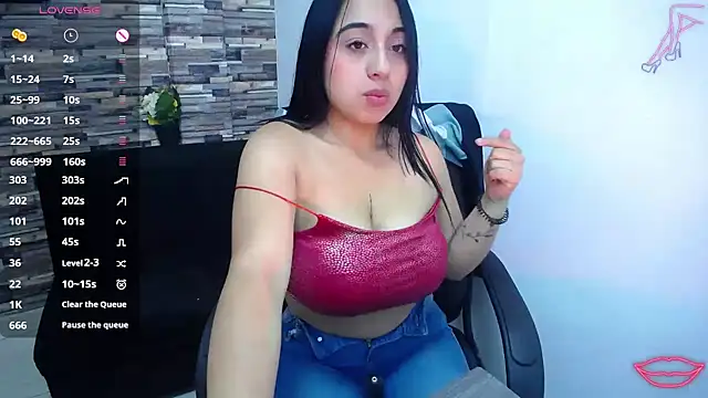 miaaboobs online show from February 4, 2026, 12:44 pm