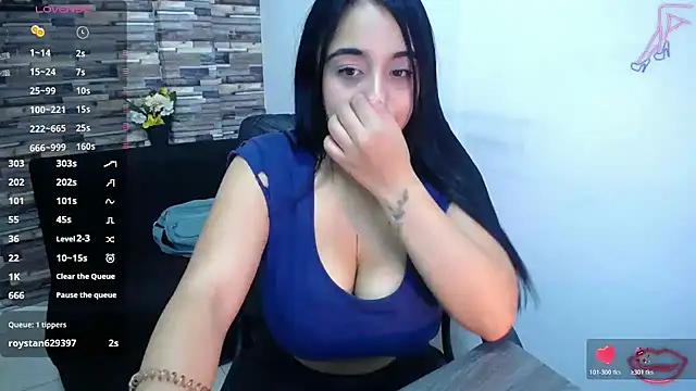 miaaboobs online show from March 4, 2026, 1:06 pm