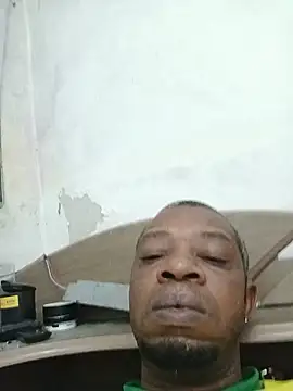 Negaomalinha1 online show from June 15, 2026, 7:27 pm