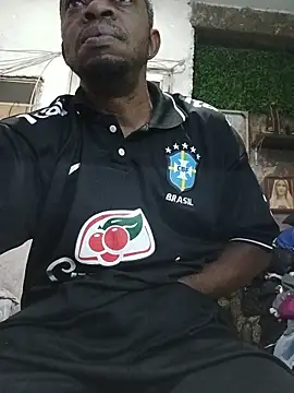 Negaomalinha1 online show from June 21, 2026, 4:37 am