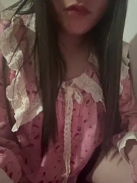 Snapshot of Suni-ii chatting on June 20, 2026, 1:36 pm Suni-ii online show from June 20, 2026, 1:36 pm