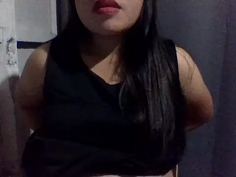 Snapshot of sweetprinces08 chatting on March 15, 2026, 12:11 pm sweetprinces08 online show from March 15, 2026, 12:11 pm