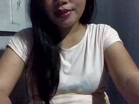 Snapshot of sweetprinces08 chatting on March 18, 2026, 12:30 pm sweetprinces08 online show from March 18, 2026, 12:30 pm