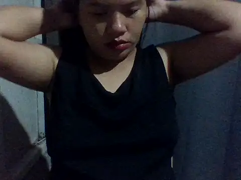 Snapshot of sweetprinces08 chatting on March 22, 2026, 4:43 pm sweetprinces08 online show from March 22, 2026, 4:43 pm