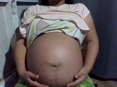 sweetprinces08 online show from April 30, 2026, 11:49 am