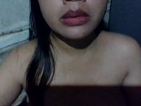 sweetprinces08 online show from May 7, 2026, 6:46 pm