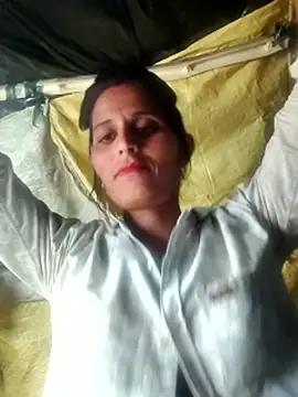 Bhavna8080 online show from February 5, 2026, 11:26 am