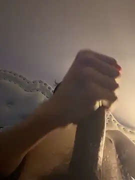 DeliciouslyDevious05 online show from February 7, 2026, 9:35 am