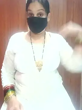 Snapshot of 01Roshani chatting on March 18, 2026, 8:12 pm 01Roshani online show from March 18, 2026, 8:12 pm