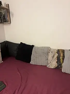 Felicity Hops online show from February 2, 2026, 9:35 pm