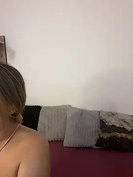 Felicity Hops online show from February 4, 2026, 6:03 pm