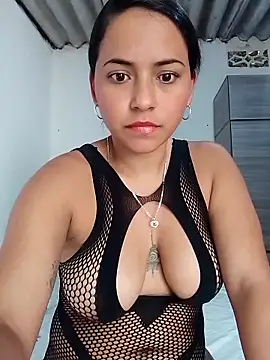 Maliha 21 online show from May 5, 2026, 7:44 pm