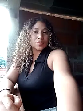 Adorable Maria online show from May 6, 2026, 10:48 pm