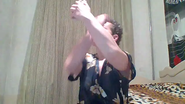 HelenPassion online show from February 18, 2026, 9:00 pm