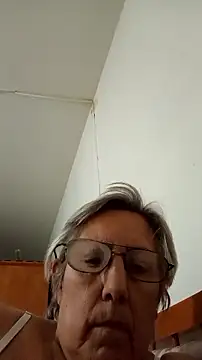 Marce1903 online show from June 8, 2026, 4:24 am