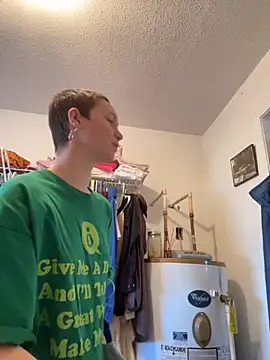 SugarNCinnamon online show from February 23, 2026, 9:34 pm