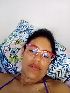 Elizabeth manzon online show from June 11, 2026, 6:22 am