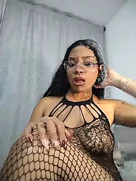Snapshot of KATALINA_SANTANA_ chatting on June 20, 2026, 12:47 am KATALINA SANTANA online show from June 20, 2026, 12:47 am
