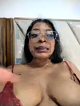KATALINA SANTANA  online show from July 5, 2026, 4:19 am