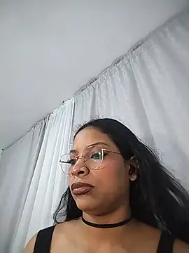 KATALINA SANTANA  online show from July 12, 2026, 2:02 am
