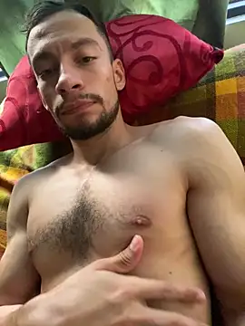 TyagoRoberts  online show from February 6, 2026, 9:51 pm