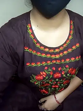Snapshot of Kushi_Sharmaa chatting on February 7, 2026, 4:49 am Kushi Sharmaa online show from February 7, 2026, 4:49 am