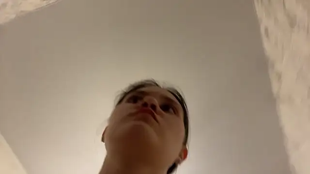 Snapshot of LanaLive chatting on April 3, 2026, 3:54 pm LanaLive online show from April 3, 2026, 3:54 pm