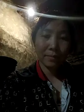 Snapshot of vesla-2k chatting on March 13, 2026, 1:29 pm vesla-2k online show from March 13, 2026, 1:29 pm