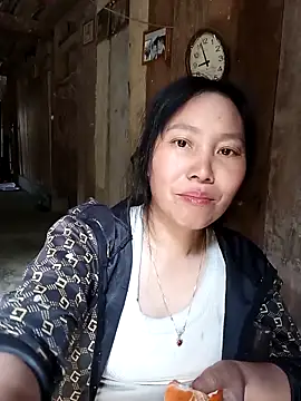 Snapshot of vesla-2k chatting on March 18, 2026, 2:04 am vesla-2k online show from March 18, 2026, 2:04 am