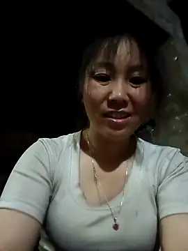 Snapshot of vesla-2k chatting on March 18, 2026, 10:35 pm vesla-2k online show from March 18, 2026, 10:35 pm