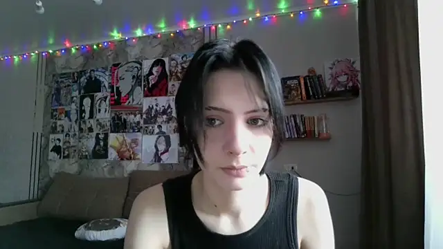 LxayBloom online show from January 12, 2026, 10:20 am