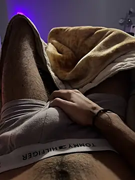 Snapshot of saadbutt13 chatting on January 18, 2026, 3:38 pm saadbutt13 online show from January 18, 2026, 3:38 pm