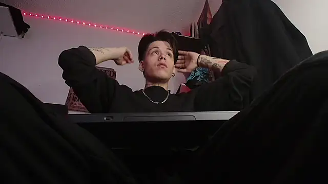 Anhony Muscle online show from January 9, 2026, 1:25 pm