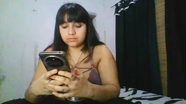 dulce marrr online show from May 18, 2026, 9:42 pm