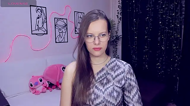 AyumiBlossom online show from January 10, 2026, 1:13 pm