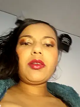 cinthia2011 online show from March 17, 2026, 12:48 am